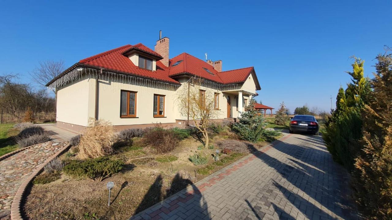 Agroturystyka u Izabelli Niemce Zewnętrze zdjęcie